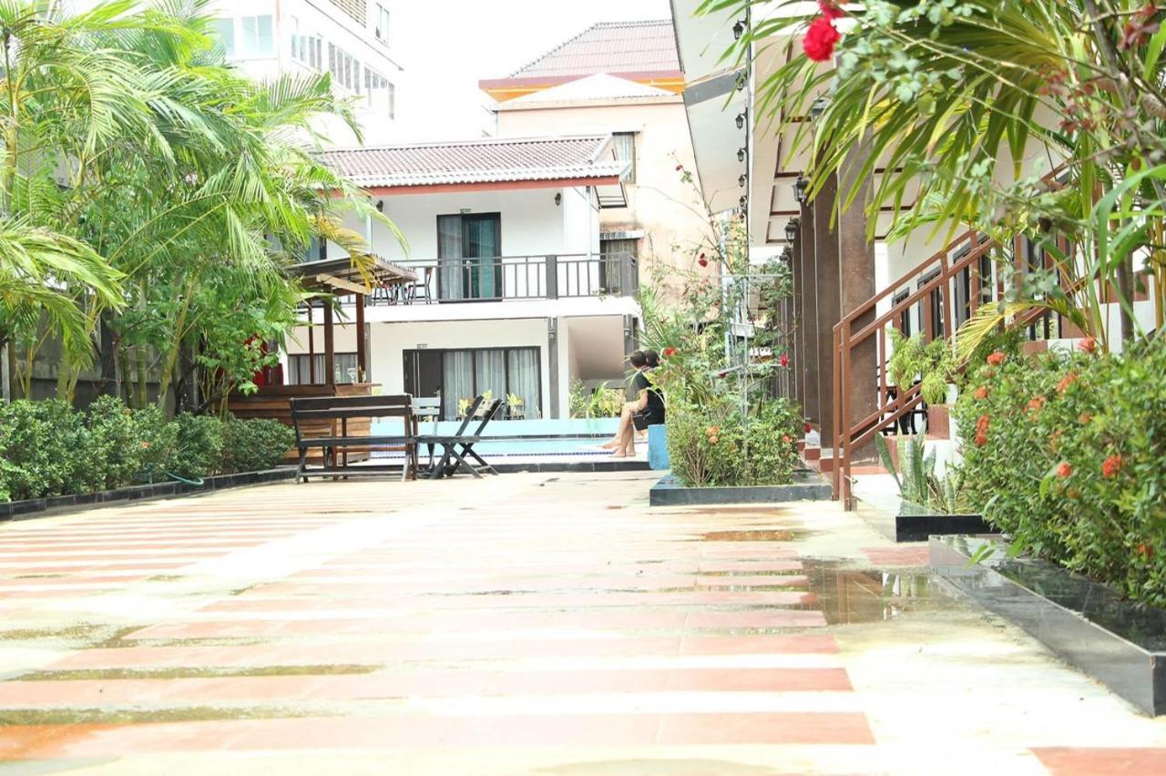 Jasmine Garden Resort Vang Vieng Exterior foto