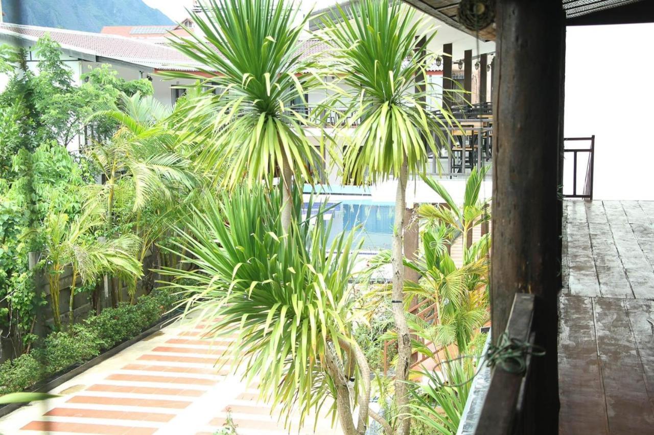 Jasmine Garden Resort Vang Vieng Exterior foto
